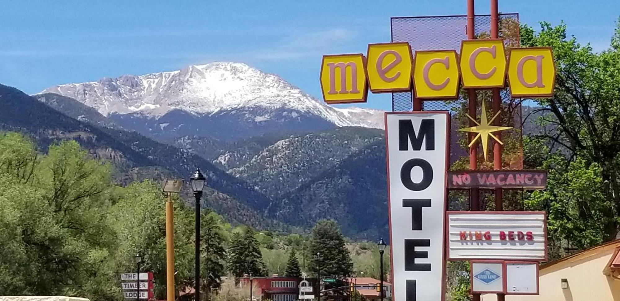 Mecca Motel Colorado Springs Exterior photo