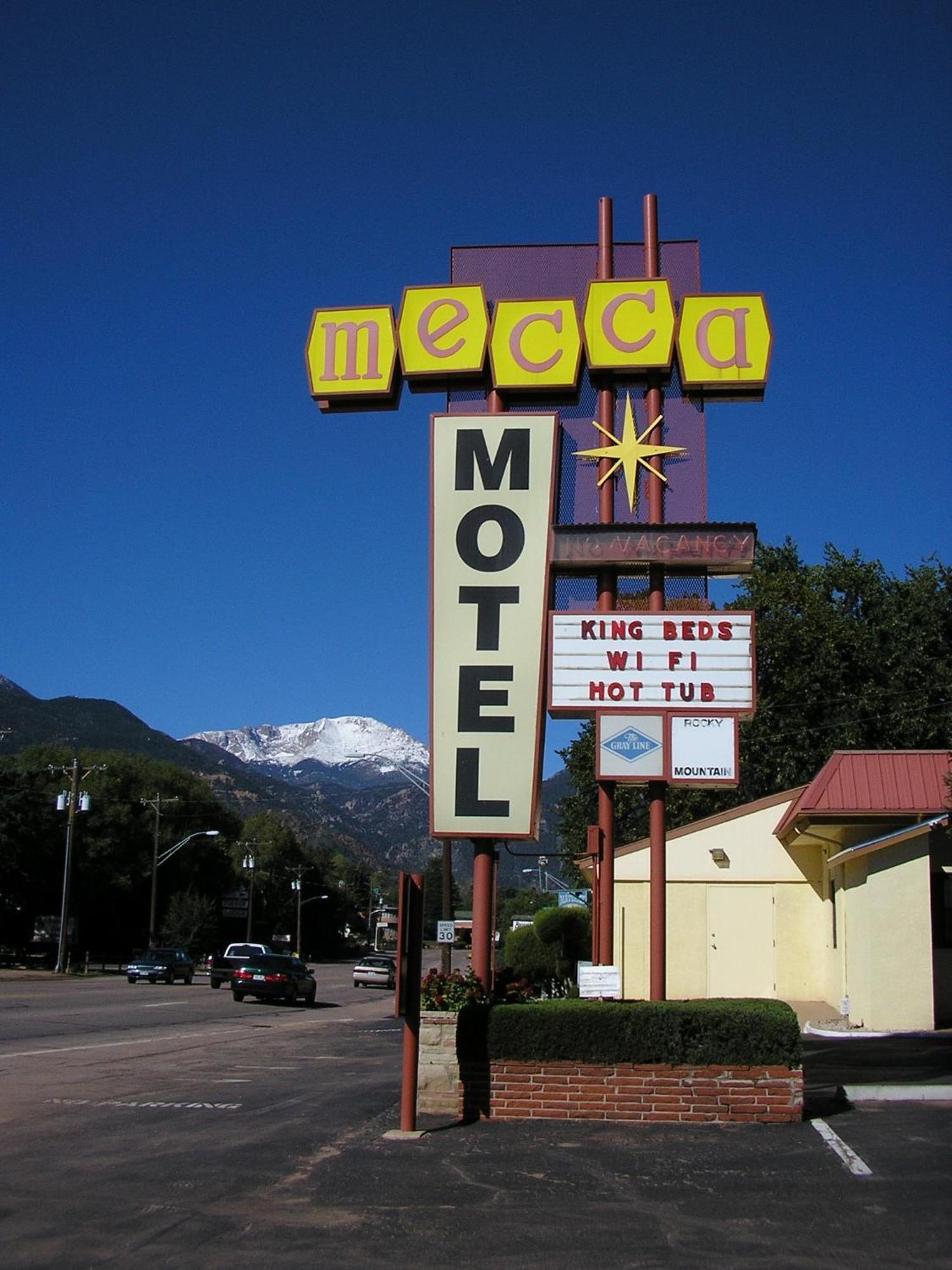 Mecca Motel Colorado Springs Exterior photo